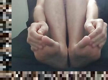 Toenail Massage on my Huge Size 10 Feet 1