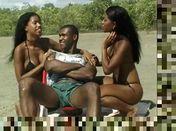 Ebony Threesome With Two Females And A Horny Stud Outdoors