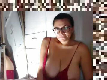 Huge tits thick woman live cam chat