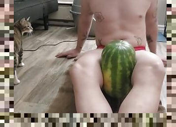 Watermelon crushing