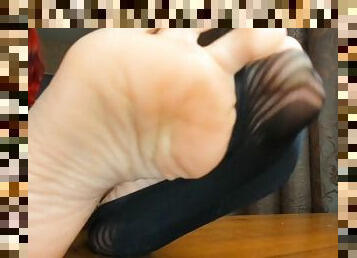 Chaturbate foot fetish in socks with dildo