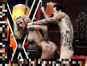 Tattooed guy with horns gives the kinky blonde a nice pussy ramming