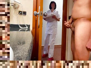 I Surprise The Hotel Cleaning Girl Who Comes To Clean The Toilet And Helps Me Finish Cumming 5 Min