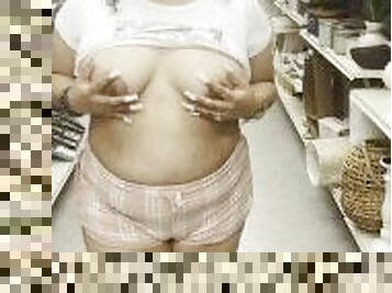 Flashing in big lots!