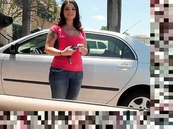 Amazing Jessica shows her ass in the car and fucks in the street