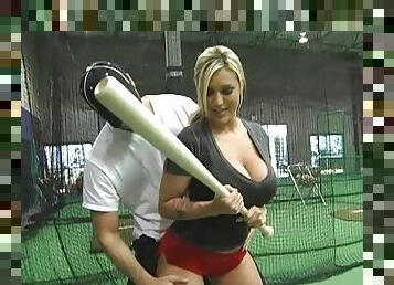 Big Breasted Sporty Babe Memphis Monroe Handling the Bat Like a Pro