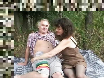 Mature couple outdoor sex