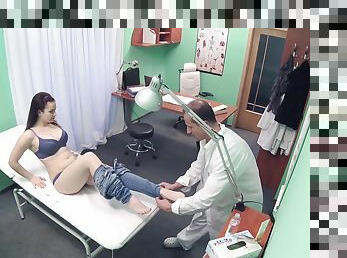 Nana Ainse comes in for her doctors exam and leaves fucked good