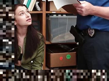 Gorgeous shoplifter banged by LP officer