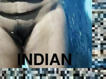Udobudo Indian Village Bhabi Bathing
