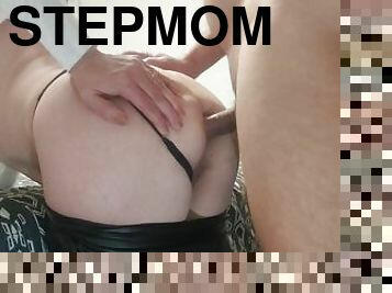 Do you like filling up my Asshole? Stepmom MILF Decides To Put Her Stepson's Cock In Her Sexy Ass