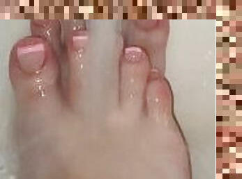 Foot fetish pink french tip shower toes ????????????