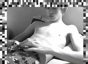 Perfect twink films himself jerking off solo