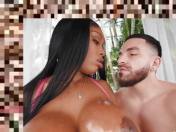 Interracial with Ebony mom with Monster Tits: Big Ass Quake for Peter Green, Lia Lovely