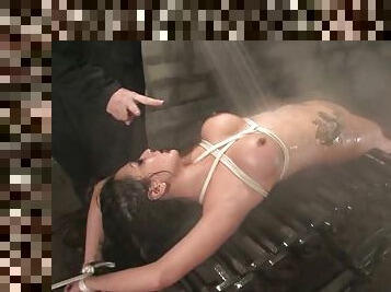 Hot Gianna Lynn gets tortured with water by Sgt. Major