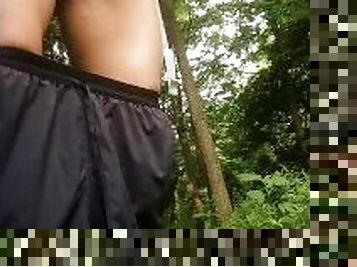Just a quick dick flash and masturbation by the riverbank! I got horny after jogging!