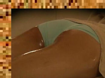 Oiled back massage lead to amazing sex with a hot Japanese girl