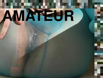 squirting in baby blue pantyhose