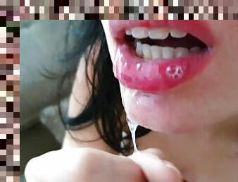 Creampie oral na morena amadora gostosa