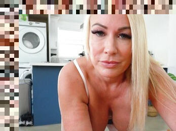 Store pupper, Doggy, Pussy, Blowjob, Milf, Hardcore, Pornostjerne, Par, Lubben