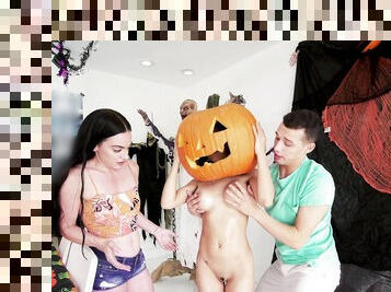 Tettone, Fichette, Pompini, Mammine mature, Pornostar, Mamme, Cavallerizze, Brunette, Halloween