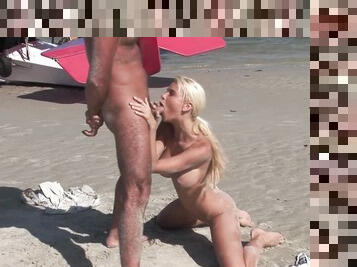 Gros nichons, En plein air, Chatte (Pussy), Fellation, Milf, Pornstar, Plage, Blonde, Rasé, Cow-girl