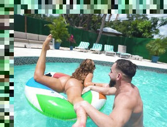 Fucking by the pool with busty next door neighbor Richelle Ryan